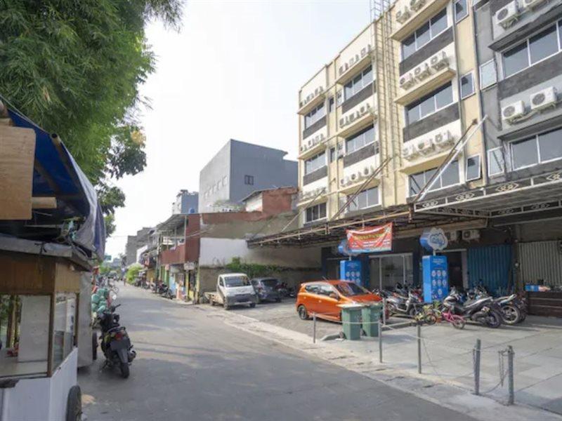 Oyo 3754 Prosperity Mansion Hotel Jakarta Eksteriør billede